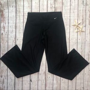 Nike Black High Rise Workout Pants • Size Small
